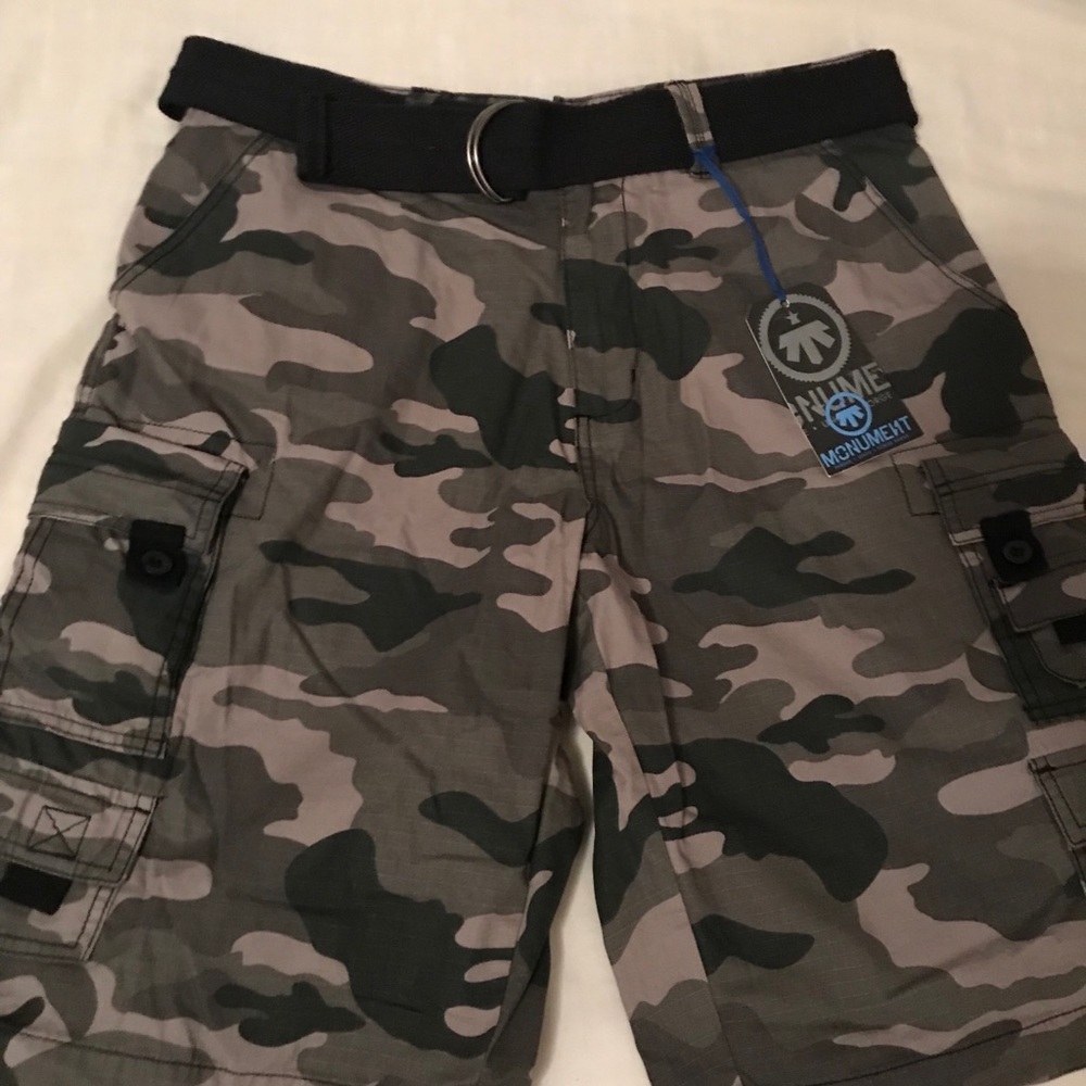 NWT Monument Camo Shorts